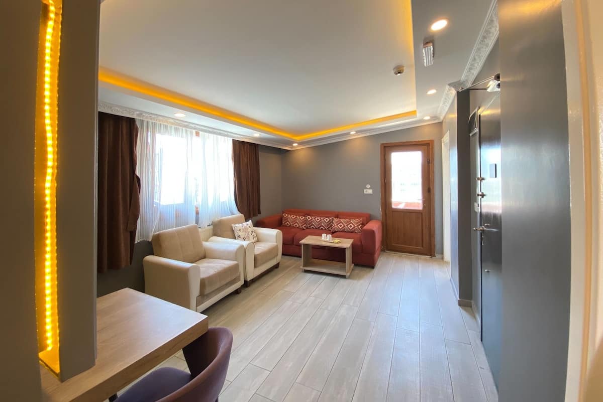 Chambre Deluxe | 1 chambre, literie de qualité supérieure, décoration personnalisée