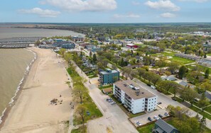 Exterior - 47 on First (Gimli)