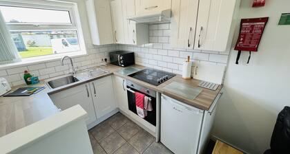 2 Bedroom Chalet SB113, Sandown Bay, Isle of Wight, Dog Friendly