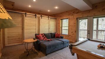 TV connectée, cheminée