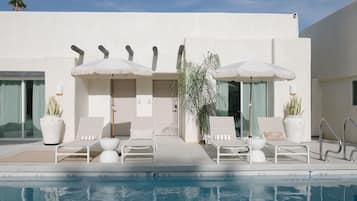 Outdoor pool, open 8:00 AM to 10:00 PM, free pool cabanas
