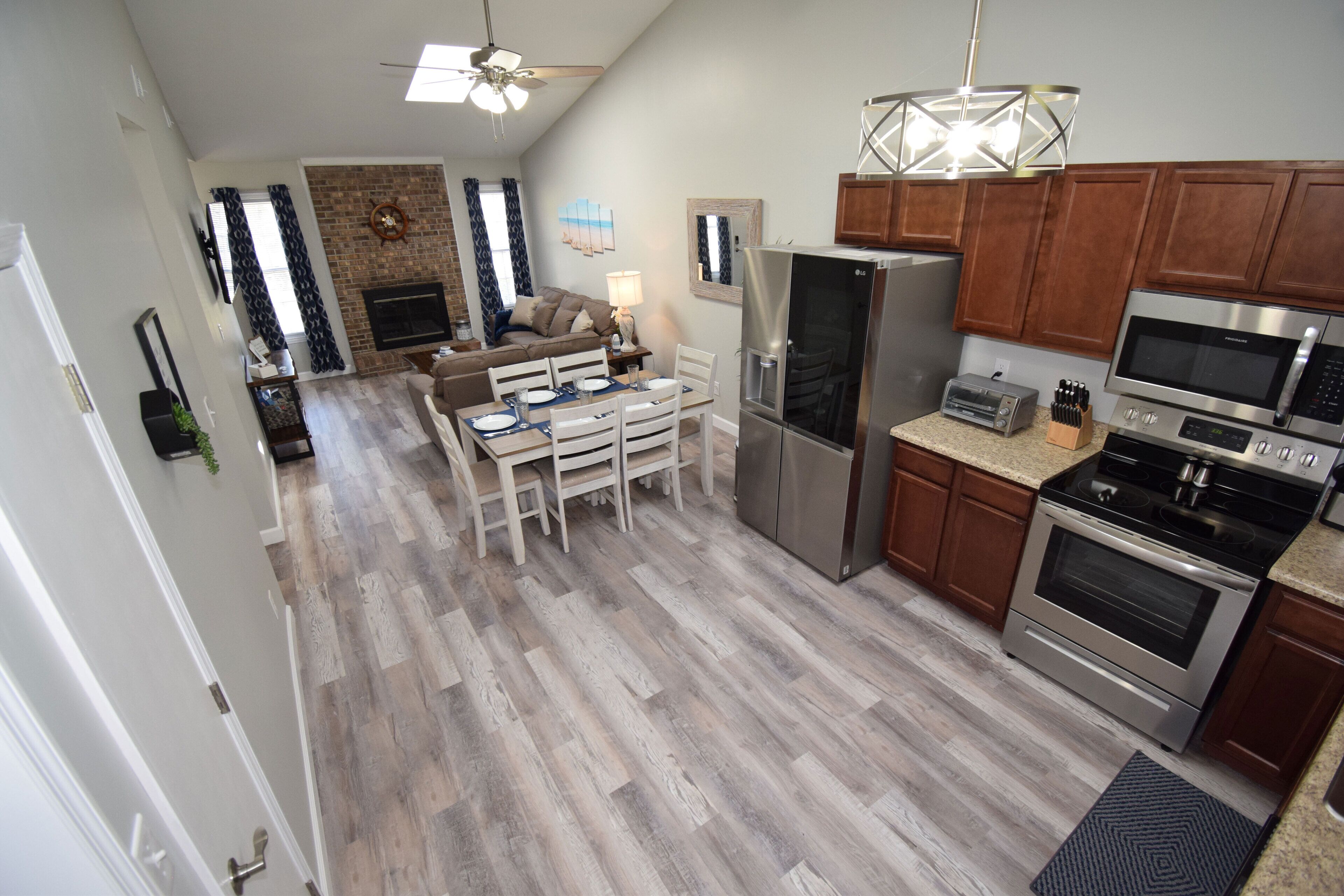 Cozy duplex Close to Base, shops, Children's Park