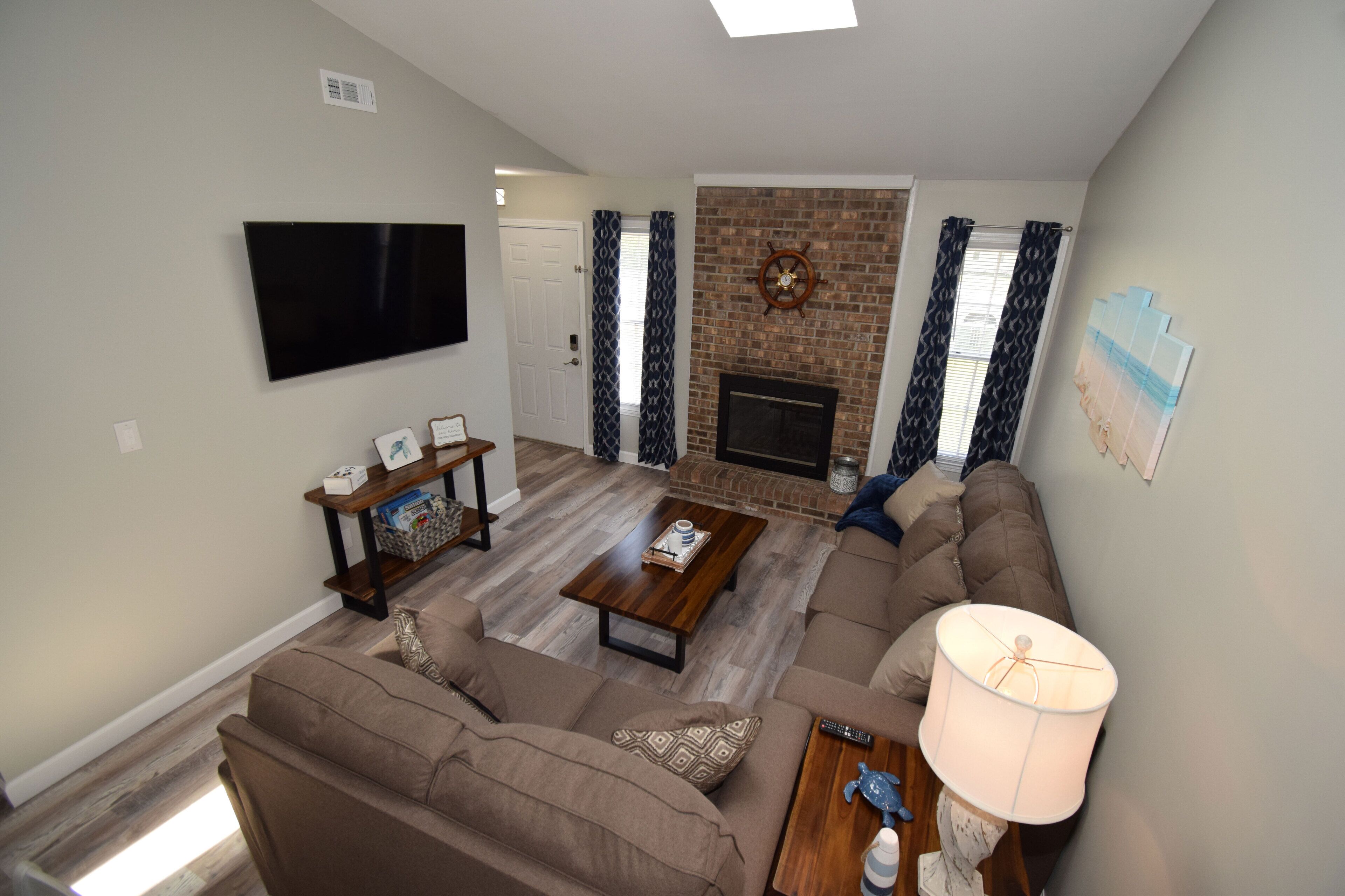 Cozy duplex Close to Base, shops, Children's Park