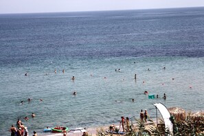 Vista para praia/oceano