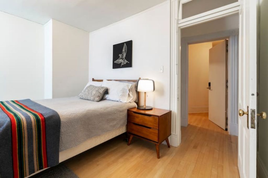 Mountainside Downtown Mansion