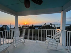 Terrace/patio - Family Tides on LGI - Golf Cart Included (Placida)
