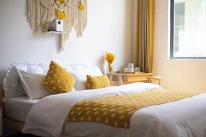 Room - Private running bar post Dali ancient shop (Dali)