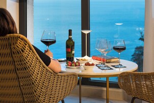 Luxury Condo, 2 Bedrooms, Terrace, Sea Facing | Living area | 43-inch flat-screen TV with digital channels, TV