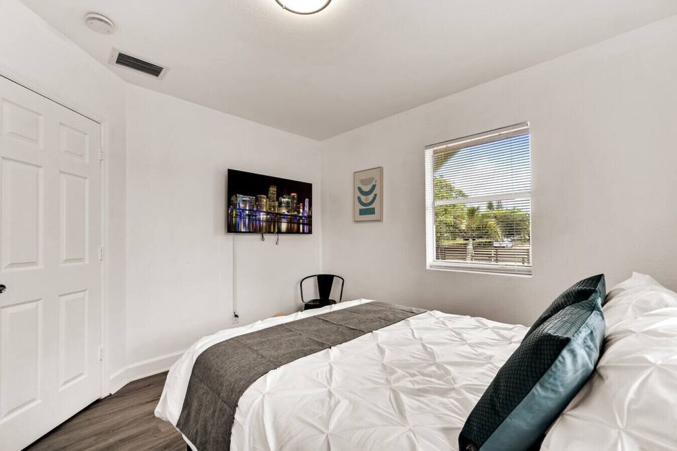 Israel 221 · Fort Lauderdale Relaxation Hub with Private Pool