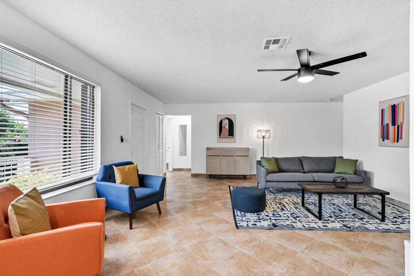 Ahron 310 · Centrally Located 4BDR Pool Home in Miami