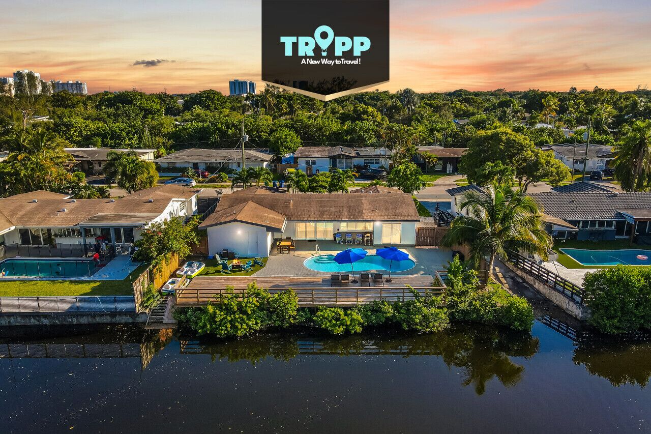 Miami Waterfront w/Heated Pool-Great for Families!