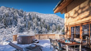 Unclassified image, 3 of 31, button - Chalet Choquette - secluded family break for 7 with spa - OVO Network (Les Houches)