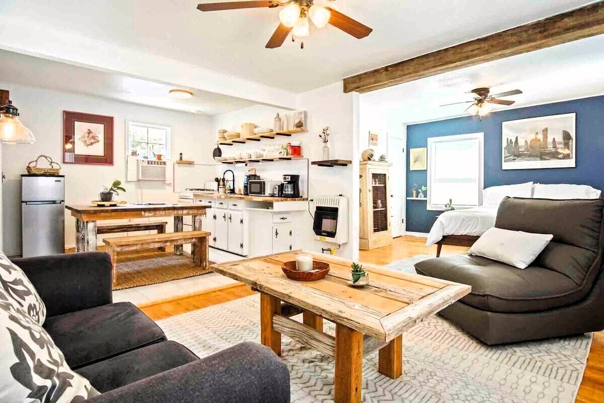 Hidden comfort studio