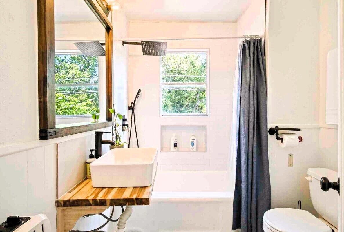 Hidden comfort studio