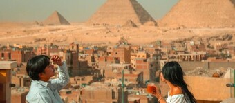 Celia Pyramids View inn