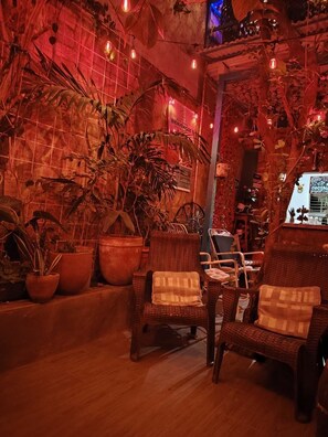 行政雙人房, 1 張特大雙人床, 庭園景觀, 高層 | 露台/庭院