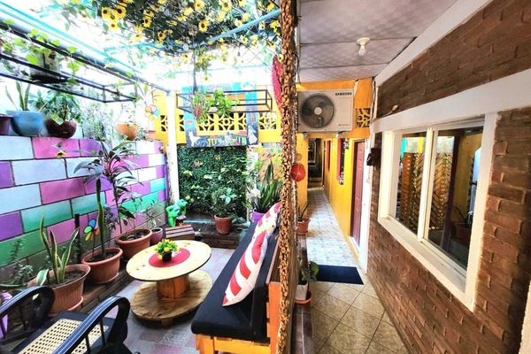 Phòng 4 dành cho gia đình, nhiều giường | Bộ đồ giường cao cấp, trang trí khác biệt