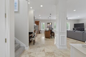 TV, fireplace, ping pong - Hidden Gem is a beautiful 5 bedroom, 5 full, 2 half bathroom Hilton Head beach rental. Located on a secluded Lane in the Bradley Beach area. It will feel like your own private getaway! (Hilton Head Island)