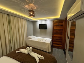 Classic Triple Room | Free WiFi - milos hotel icarai (Amontada)