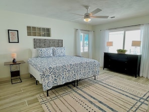 Iron/ironing board, free WiFi, bed sheets