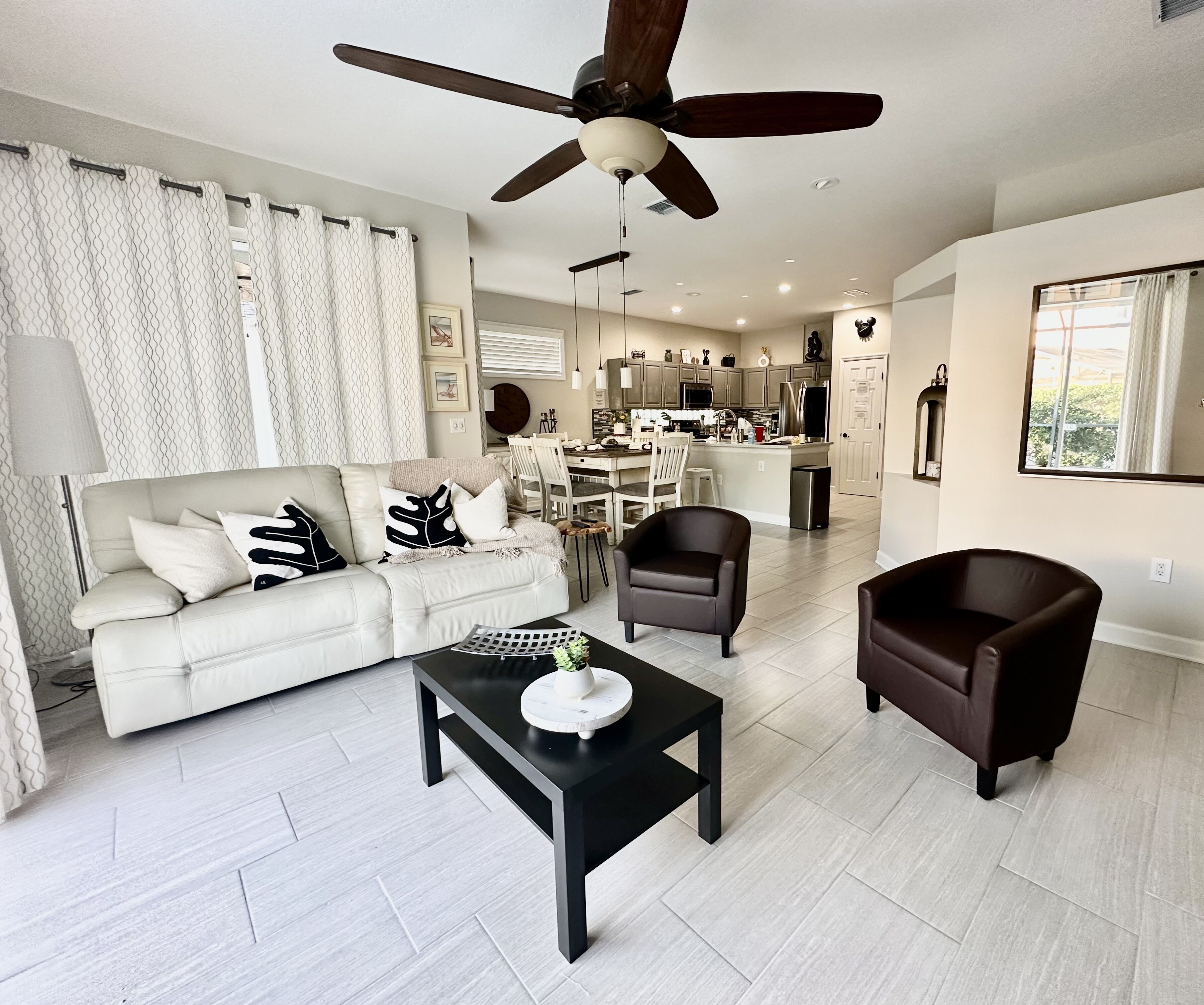 Single Family Pool Home Close to Disney