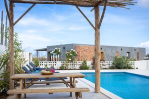 Departamento, 1 habitación, para fumadores, Terraza | Alberca | Alberca al aire libre