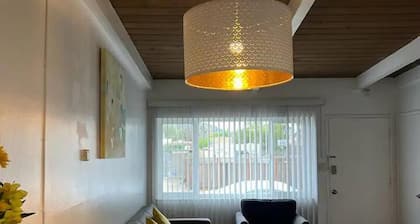 New 2BR Home w Parking Laundry in 580-80