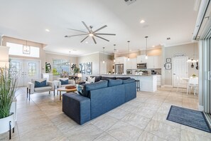 TV - Sauna, Paddle Boards, Gulf Access, Heated Pool - Villa Sun Kissed - Roelens Vacations (Cape Coral)