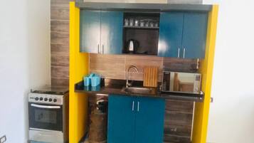 Apartment, 1 Bedroom, Accessible, Balcony | Interior