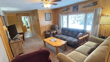 Smart TV, lettore DVD, videoteca