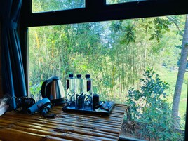 Deluxe Cottage, 1 Bedroom, Mountain View | Pillowtop beds, free WiFi, bed sheets