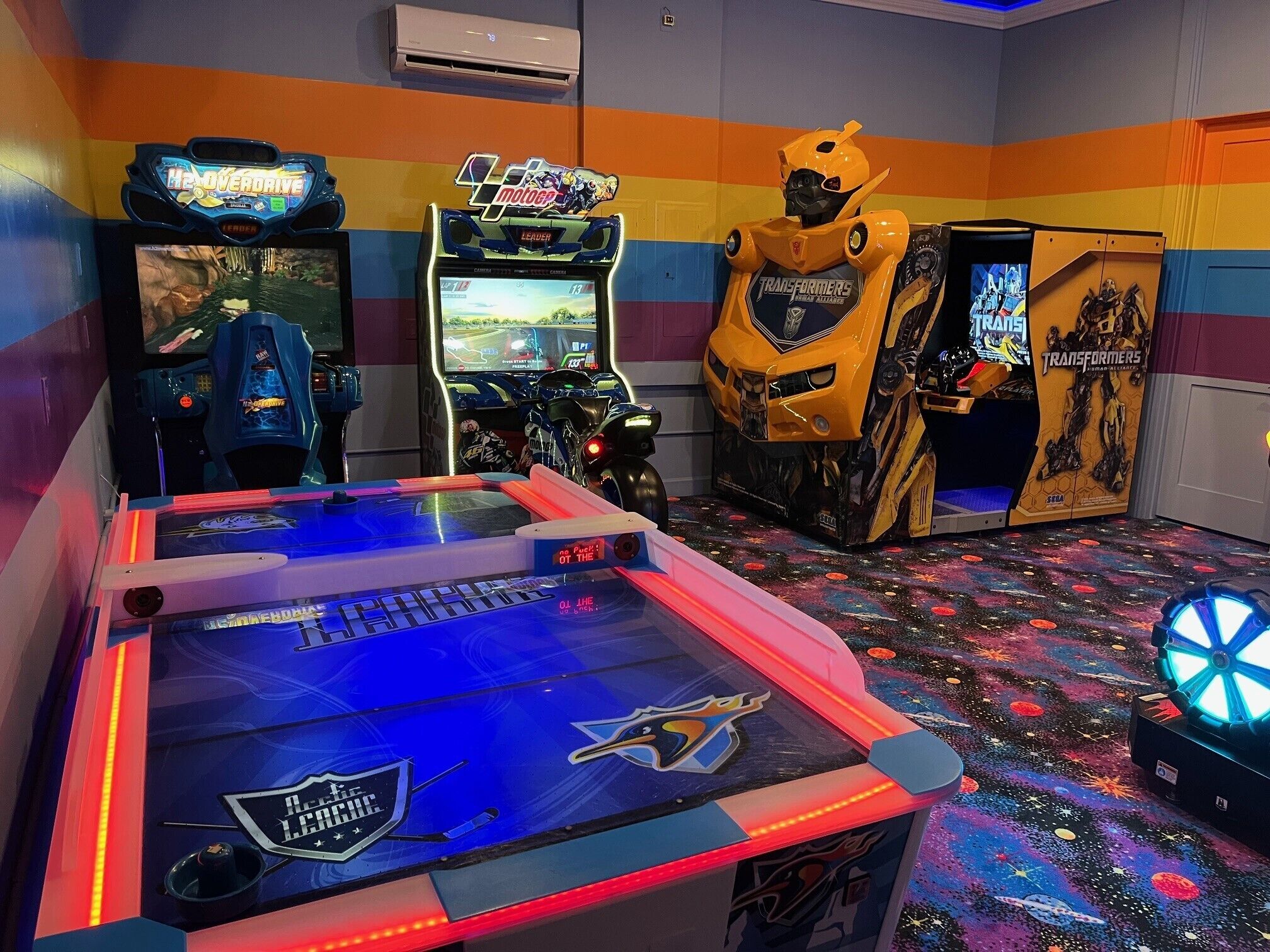 Amazing Arcades! Air Hockey, H2Overdrive, MotoGP, Transformers