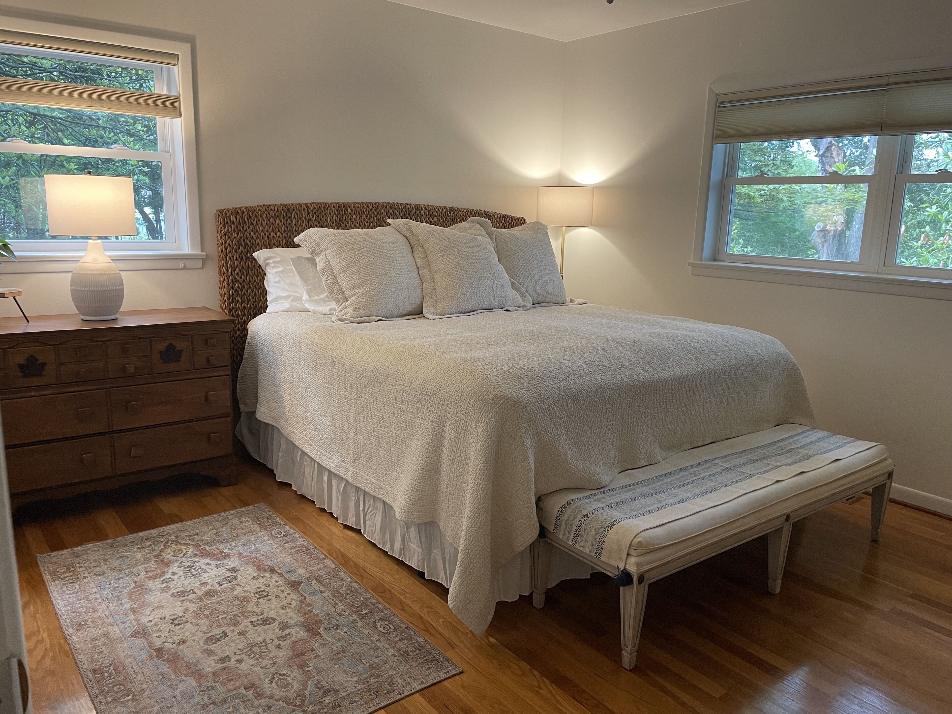 AUBURN CAMELLIA HOUSE! Game Day - w/rsvd downtown football parking, Graduations!