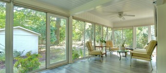 AUBURN CAMELLIA HOUSE! Game Day - w/rsvd downtown football parking, Graduations!