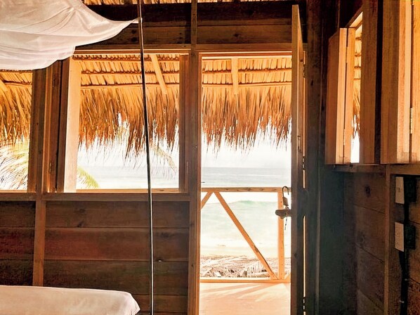 Perushuone, 1 parisänky, valtamerinäköala | Ilmainen Wi-Fi, vuodevaatteet