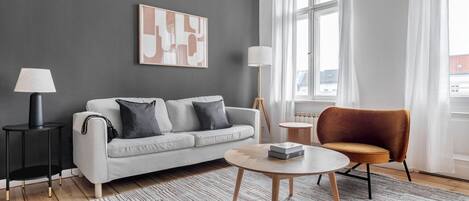 テレビ、ステレオ