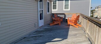 3 bedroom accommodation in Beach Haven Crest
