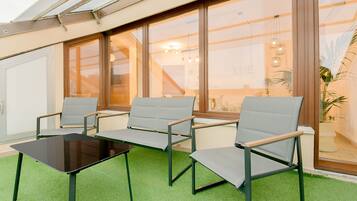 Apartamento, 2 habitaciones, terraza, vistas a la ciudad | Terraza o patio