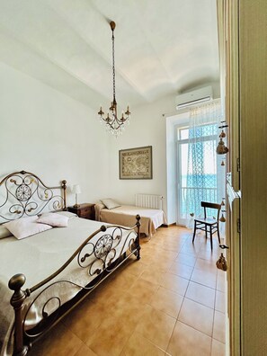 Apartamento, 2 quartos, para fumantes, sacada | 2 quartos