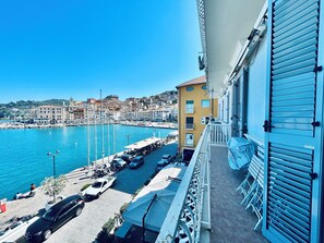 Apartamento, 2 quartos, para fumantes, sacada | Sacada