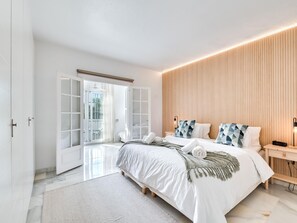 3 Schlafzimmer, Bügeleisen/Bügelbrett, Internetzugang, Bettwäsche