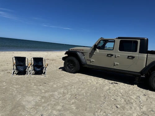 Private Modern Bedroom In a Central Location