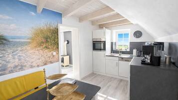 Kühlschrank, Ofen, Herdplatte, Geschirrspüler