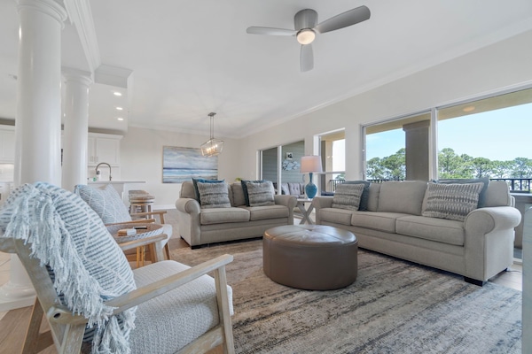 Spacious Living Area