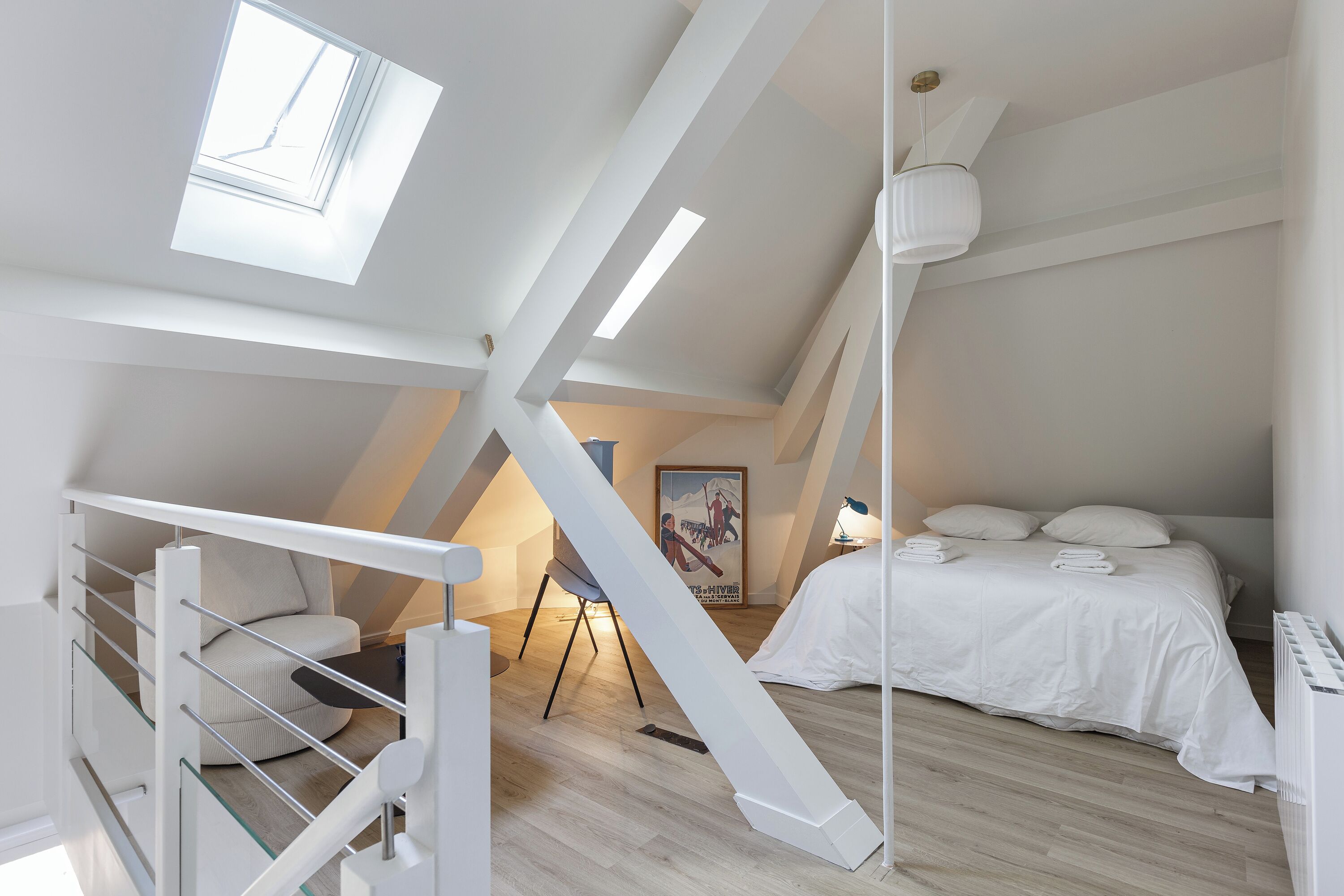 3 bedrooms, iron/ironing board, free WiFi, bed sheets