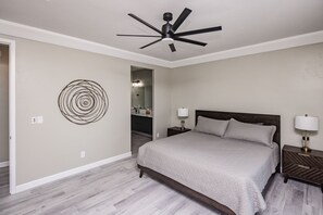 3 Schlafzimmer, Bügeleisen/Bügelbrett, kostenloses WLAN, Bettwäsche