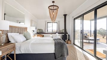 Villa Merlot | 2 bedrooms, premium bedding, bed sheets