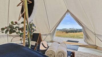 Premium bedding, bed sheets