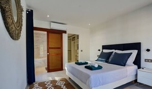 4 camere, ferro/asse da stiro, Wi-Fi gratuito