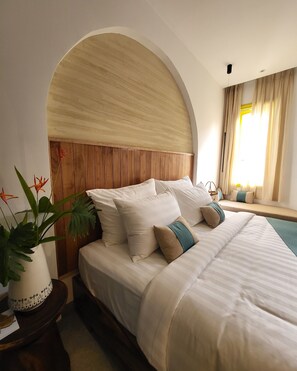 4 habitaciones, sistema de insonorización, wifi gratis y ropa de cama 